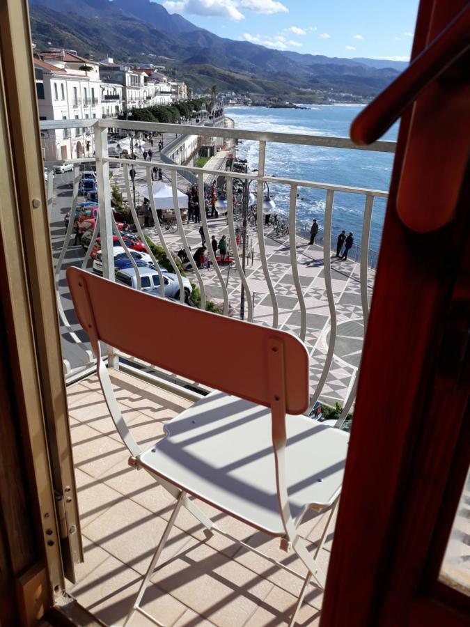 Il Molo Camere Per Vacanze Diamante Bagian luar foto