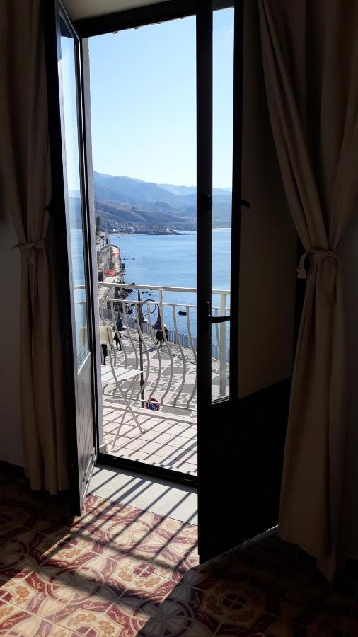 Il Molo Camere Per Vacanze Diamante Bagian luar foto